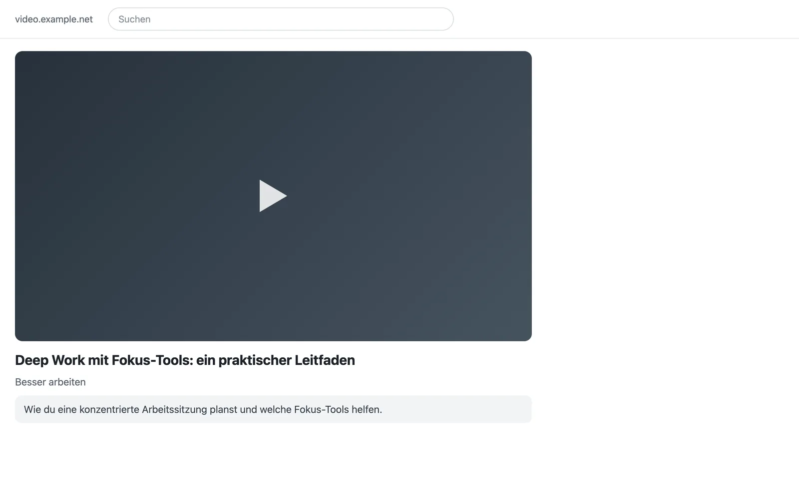Eine Videoseite während einer Sitzung: Nur das Video, sein Titel, der Kanal und die Beschreibung bleiben; Empfehlungen und Kommentare sind ausgeblendet